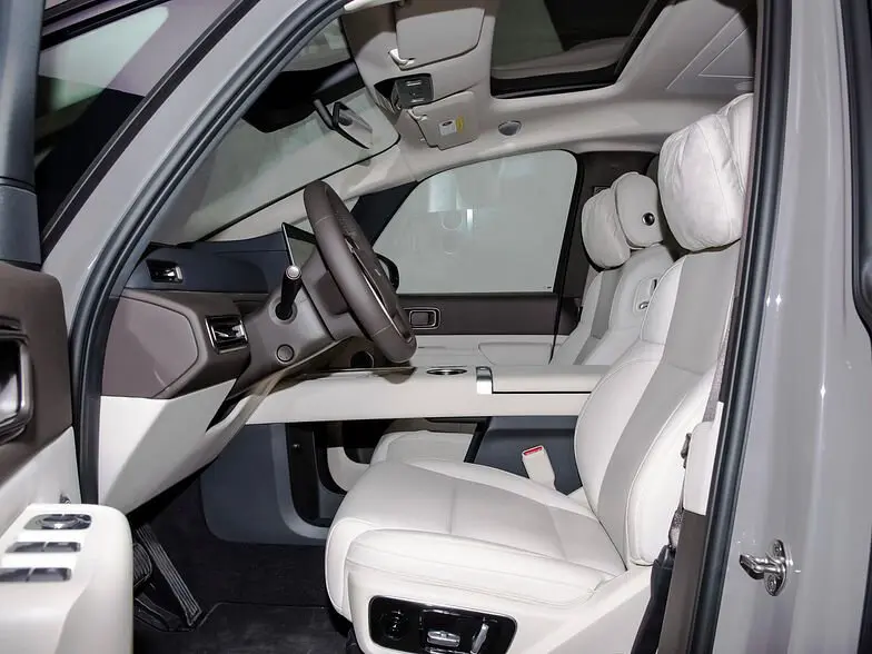Li Auto (Lixiang) Mega I Минивэн — photo 8