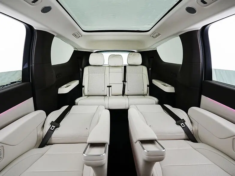 Li Auto (Lixiang) Mega I Минивэн — photo 12