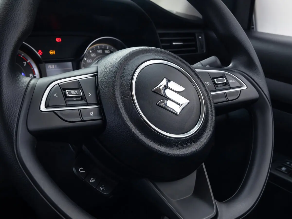 Suzuki Ertiga II Рестайлинг Компактвэн — сүрөт 7