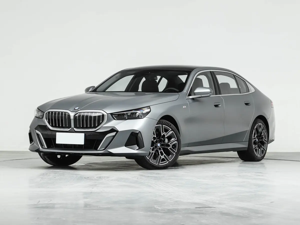 BMW 5 серии VIII (G60/G61/G68) Седан Long