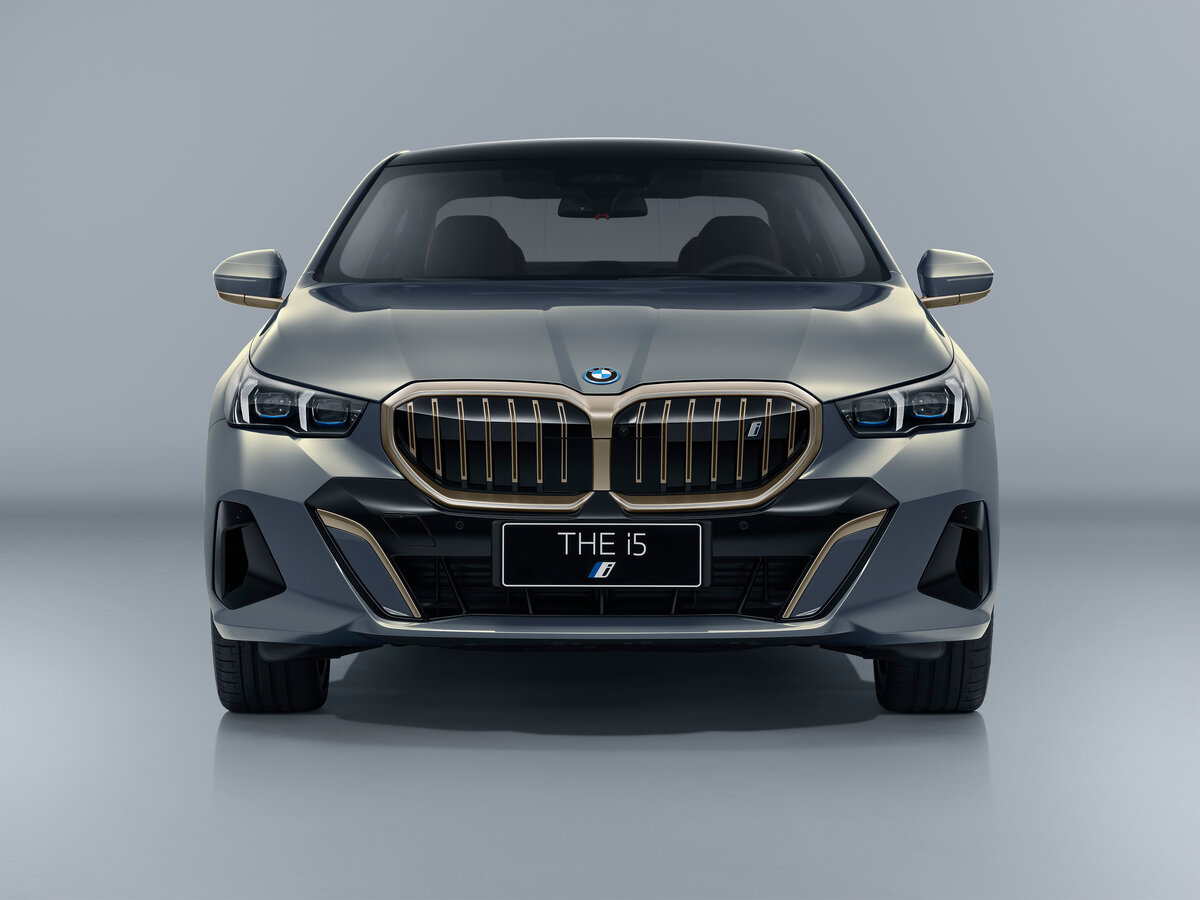 BMW i5 2023 – н.в. Седан Long — фото 3