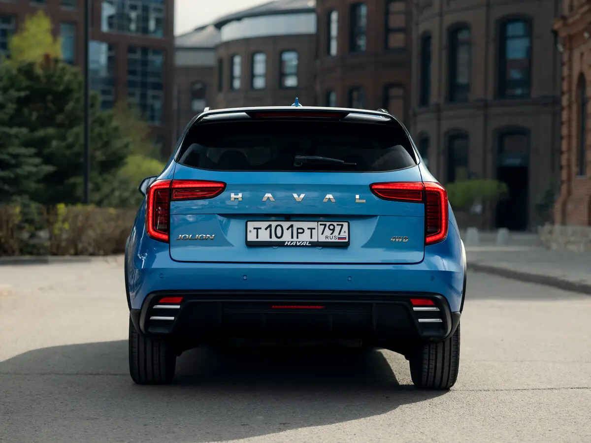 Haval Jolion I Рестайлинг Внедорожник 5 дв. — photo 4