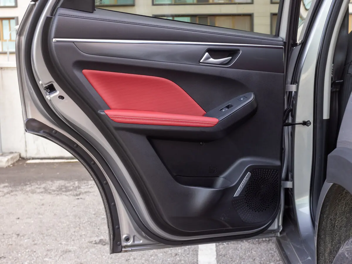Haval Jolion I Рестайлинг Внедорожник 5 дв. — photo 32