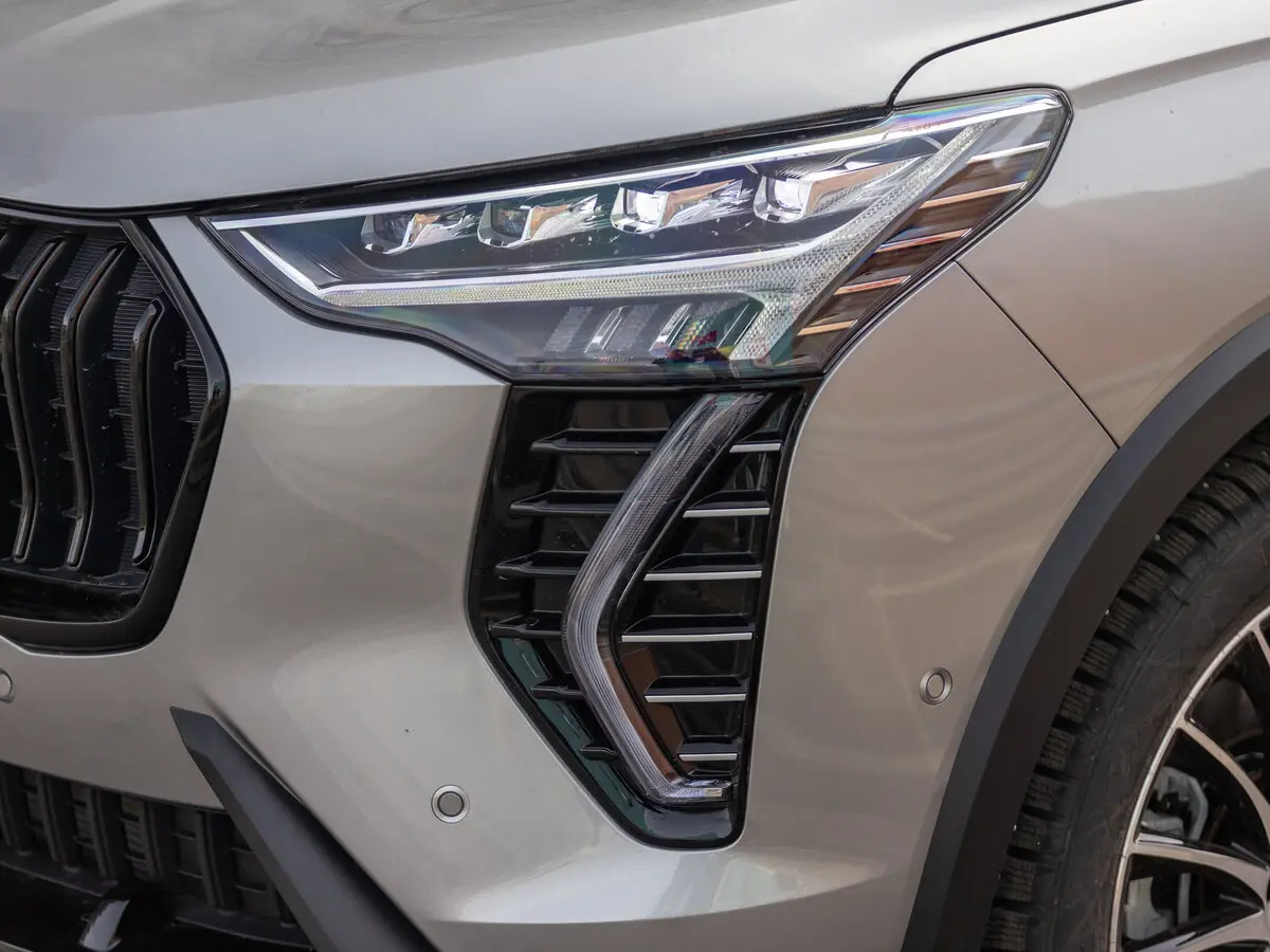 Haval Jolion I Рестайлинг Внедорожник 5 дв. — photo 36