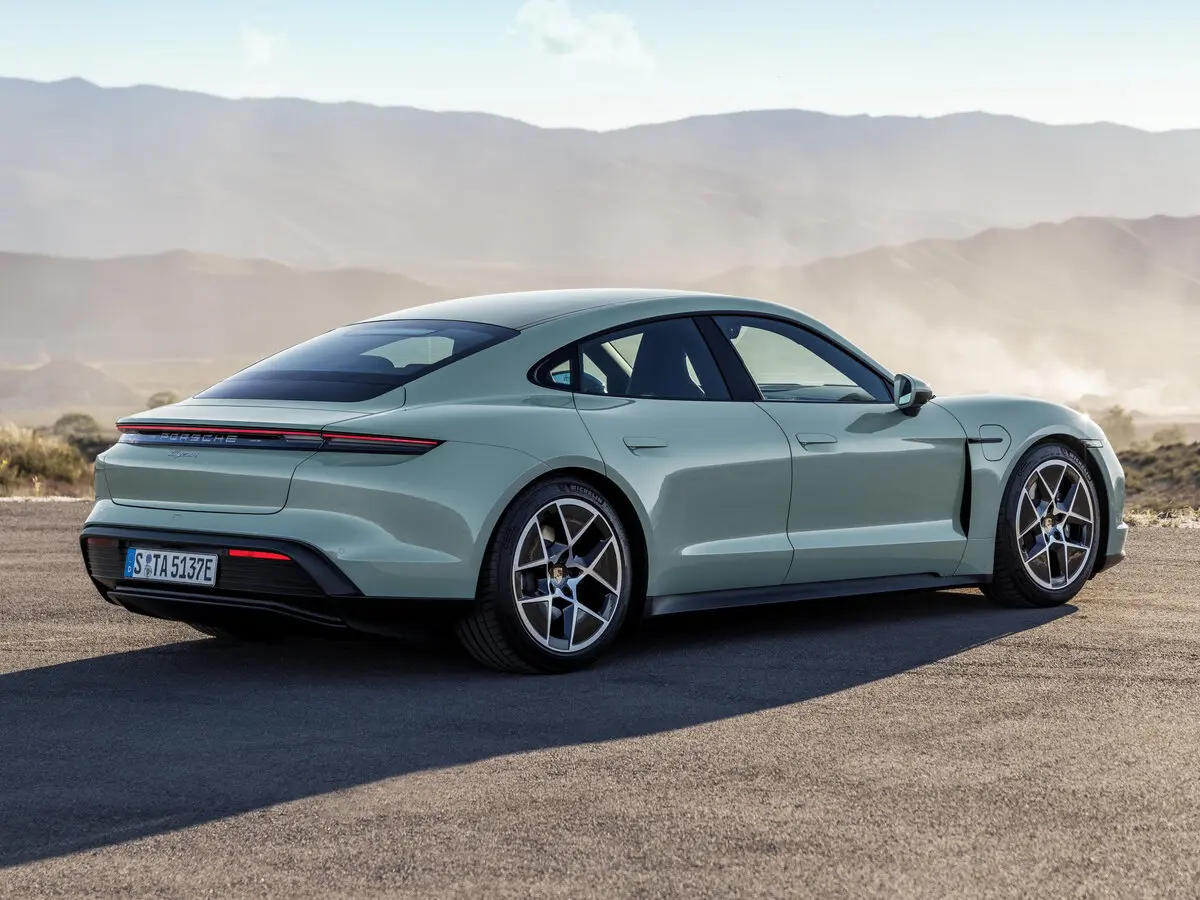 Porsche Taycan I Рестайлинг Седан — photo 6