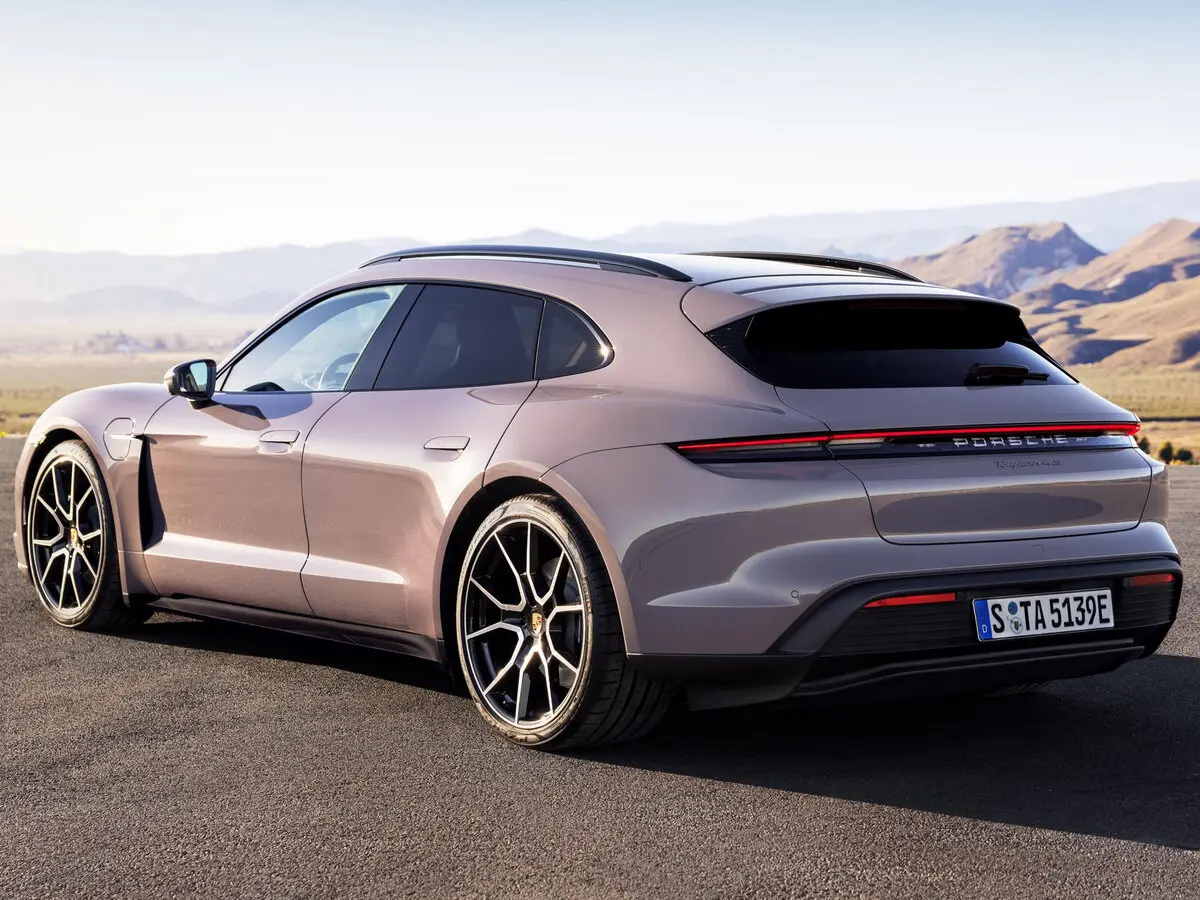 Porsche Taycan I Рестайлинг Универсал 5 дв. Sport Turismo — сүрөт 3