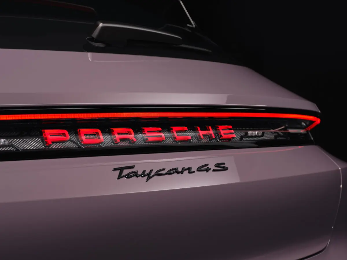 Porsche Taycan I Рестайлинг Универсал 5 дв. Sport Turismo — сүрөт 8