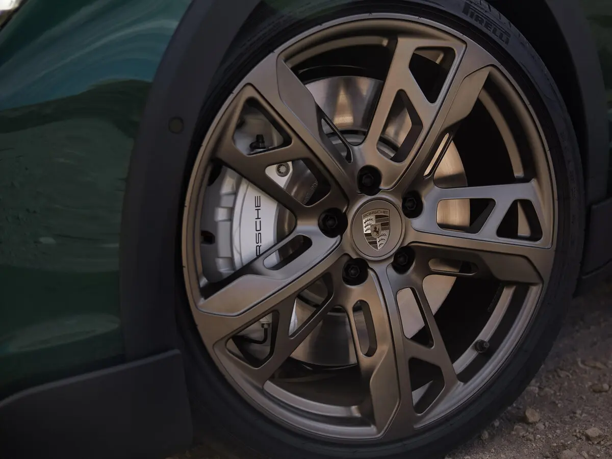 Porsche Taycan I Рестайлинг Универсал 5 дв. Cross Turismo — сүрөт 10