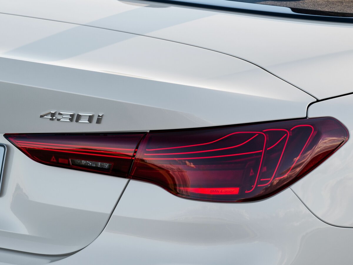 BMW 4 серии G22, G23, G26 Рестайлинг Кабриолет