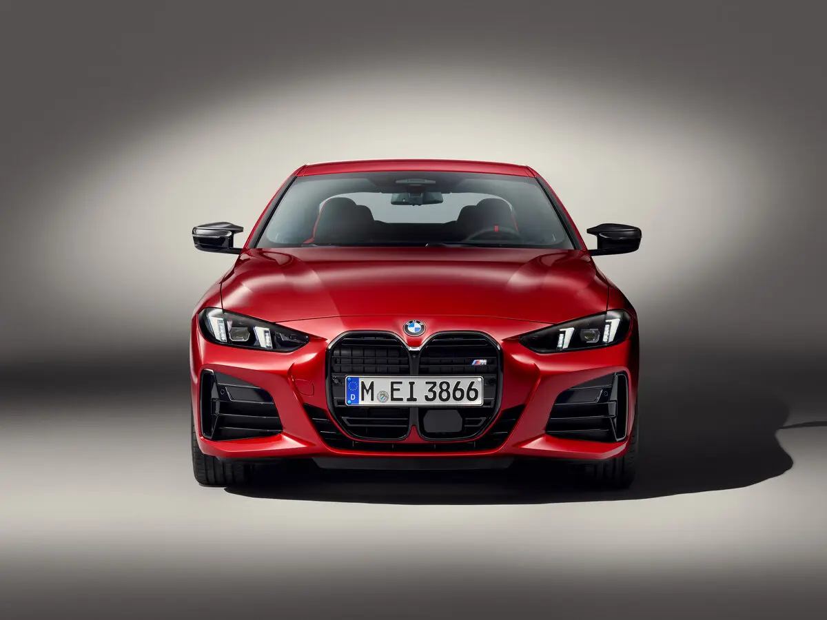 BMW 4 серии G22, G23, G26 Рестайлинг Купе — сүрөт 3