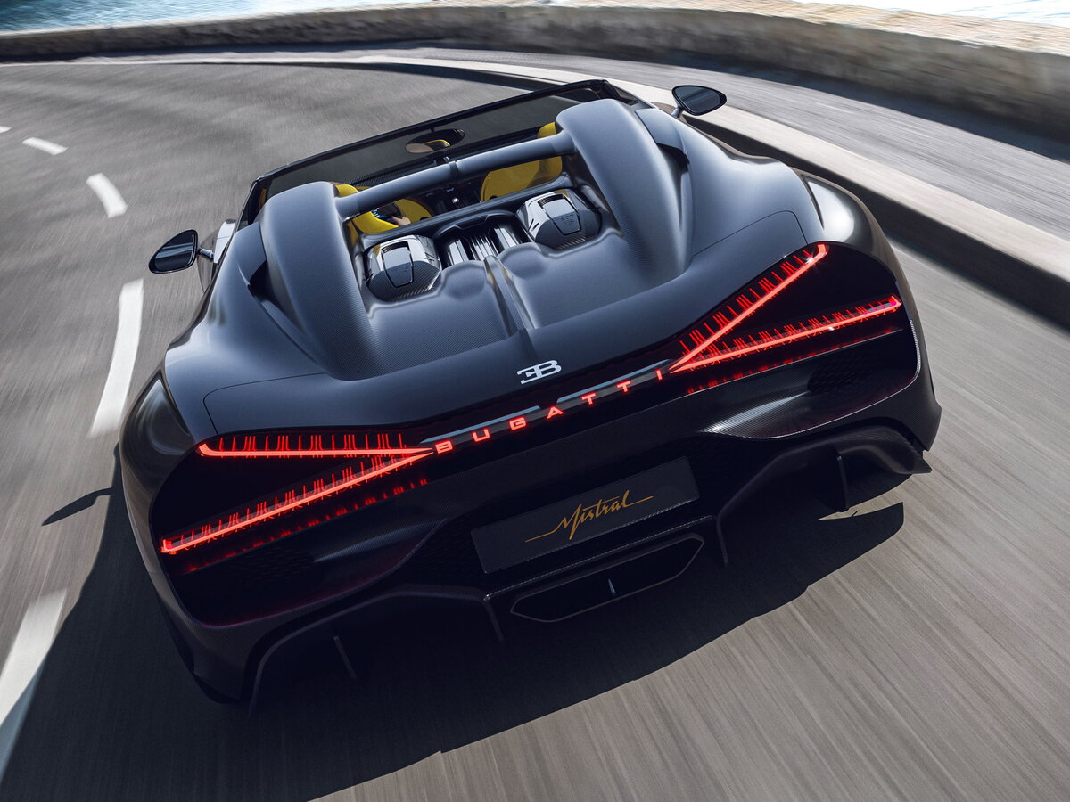 Bugatti W16 Mistral 2024 – 2025 Родстер — фото 4