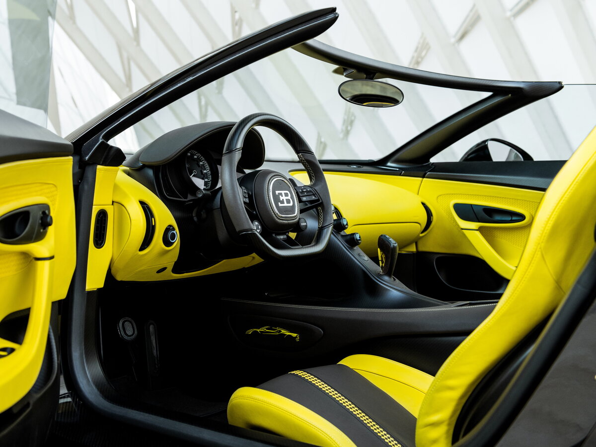 Bugatti W16 Mistral 2024 – 2025 Родстер — фото 7