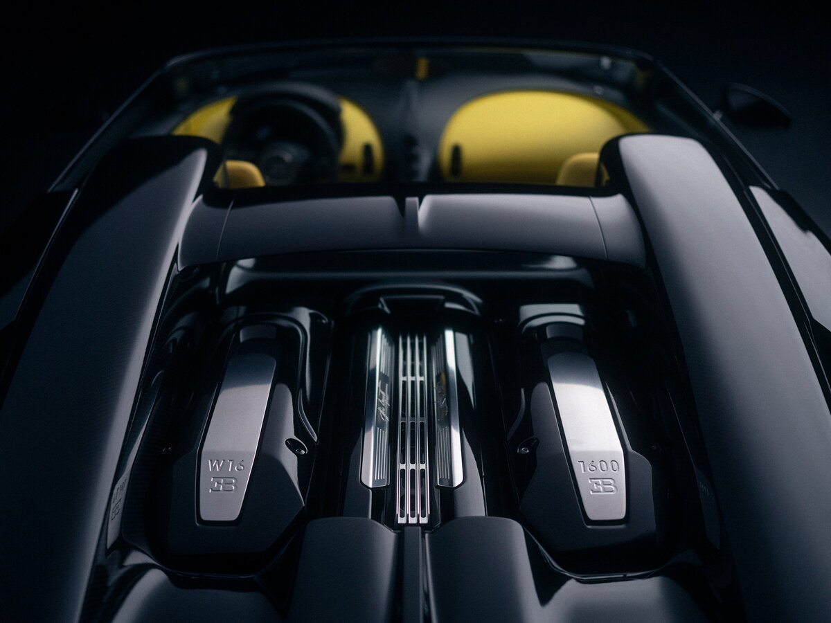 Bugatti W16 Mistral 2024 – 2025 Родстер — фото 11