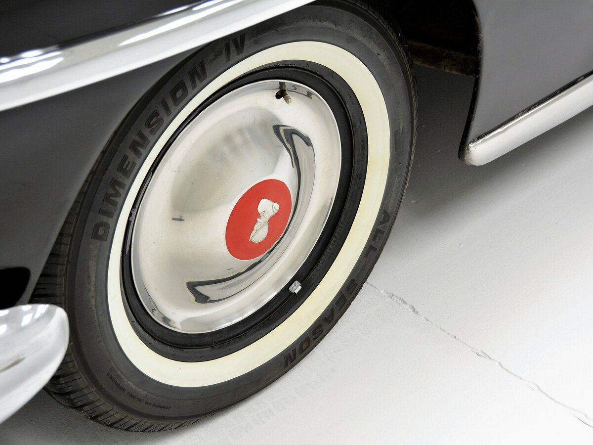 DeSoto Deluxe 1946 – 1952 Седан — фото 11