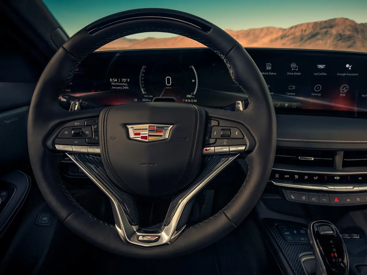 Cadillac CT5-V I Рестайлинг Седан — photo 6