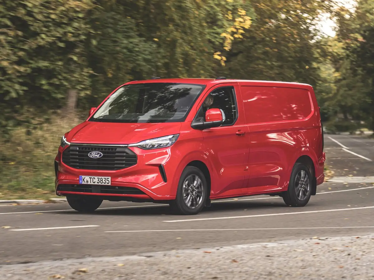 Ford Transit Custom II Фургон SWB Van