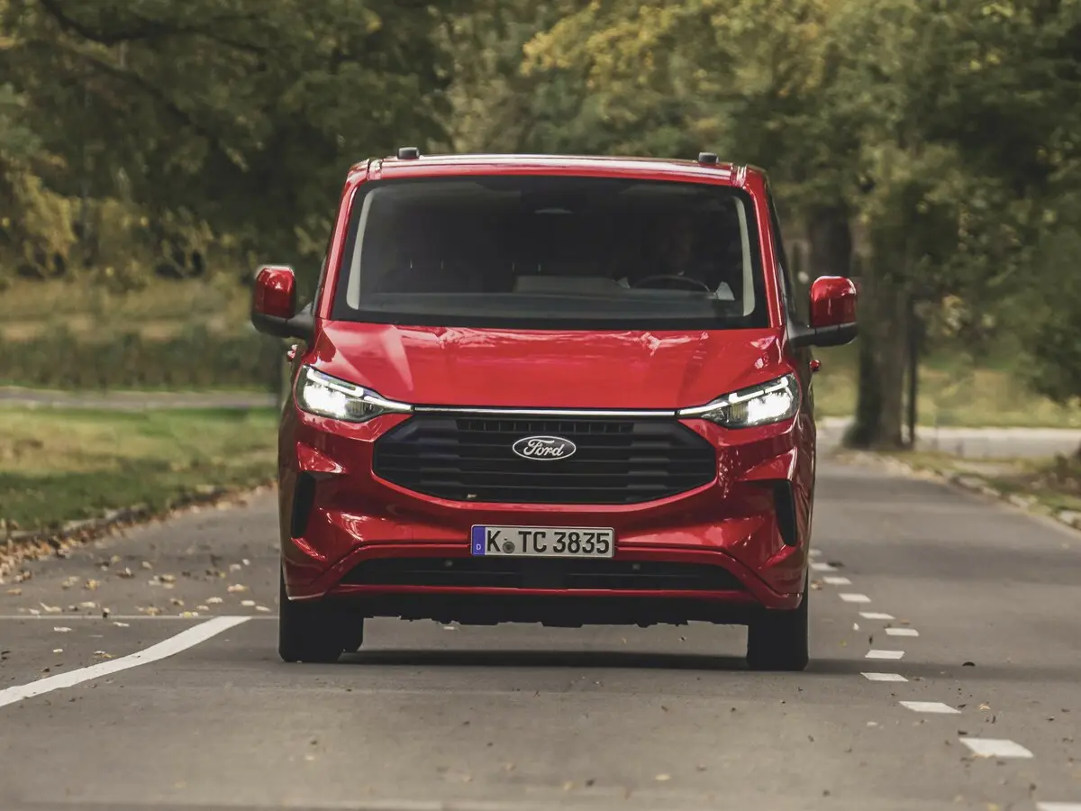 Ford Transit Custom II Фургон SWB Van — сүрөт 3