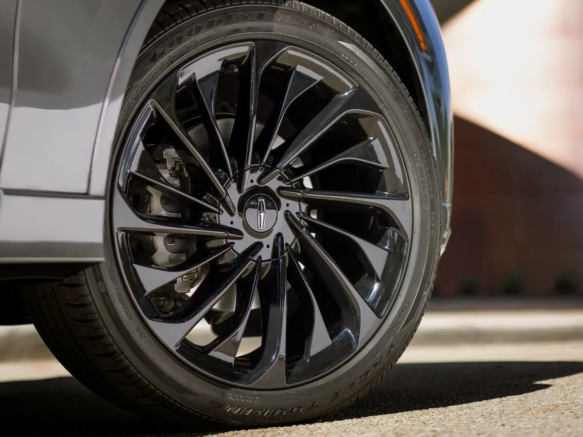 Lincoln Aviator II Рестайлинг Внедорожник 5 дв. — сүрөт 10