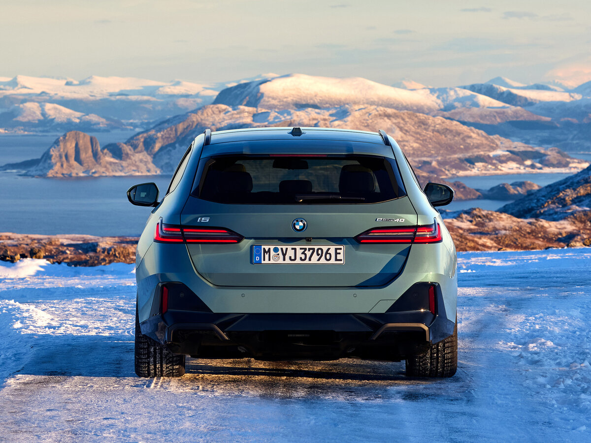 BMW i5 2023 – н.в. Универсал 5 дв. — фото 4