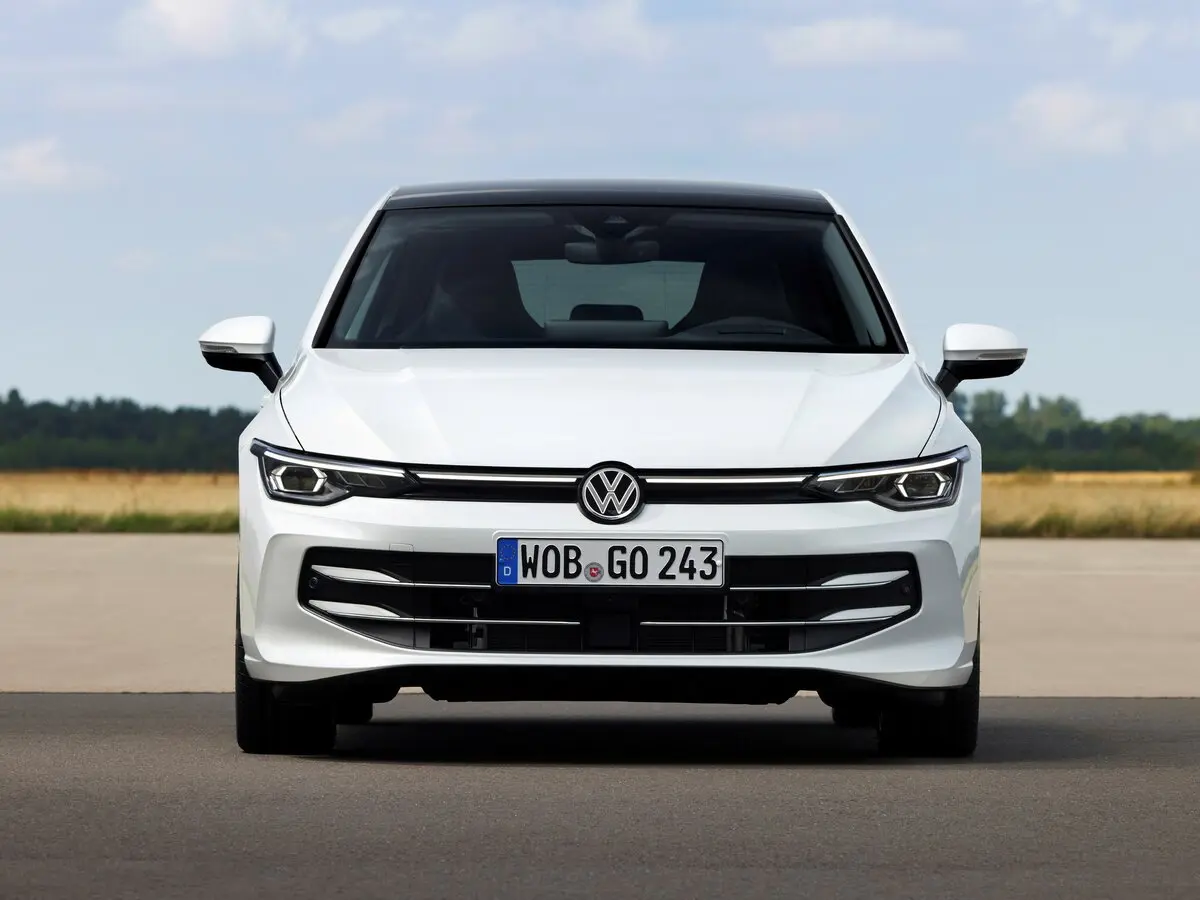 Volkswagen Golf VIII Рестайлинг Хэтчбек 5 дв. — фото 3