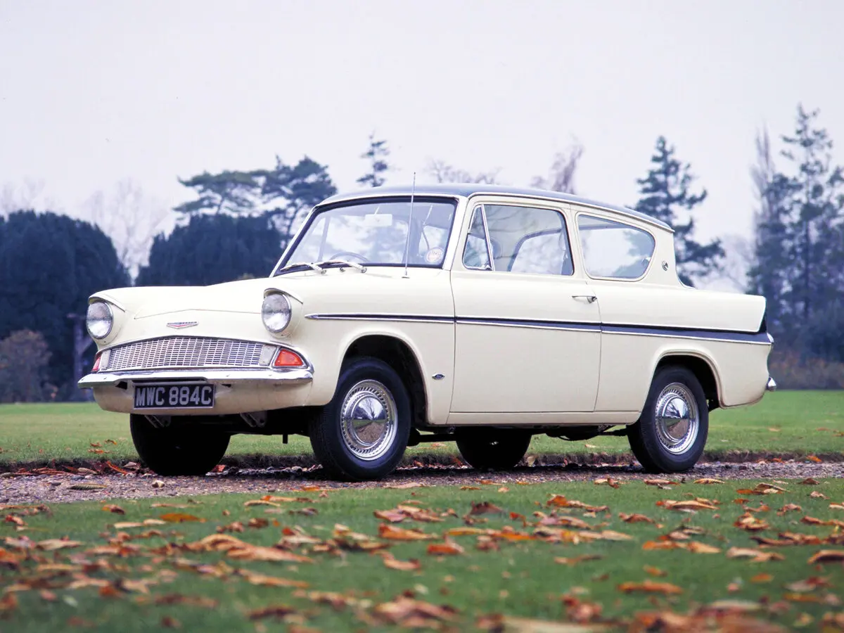 Ford Anglia IV 105E Седан 2 дв.