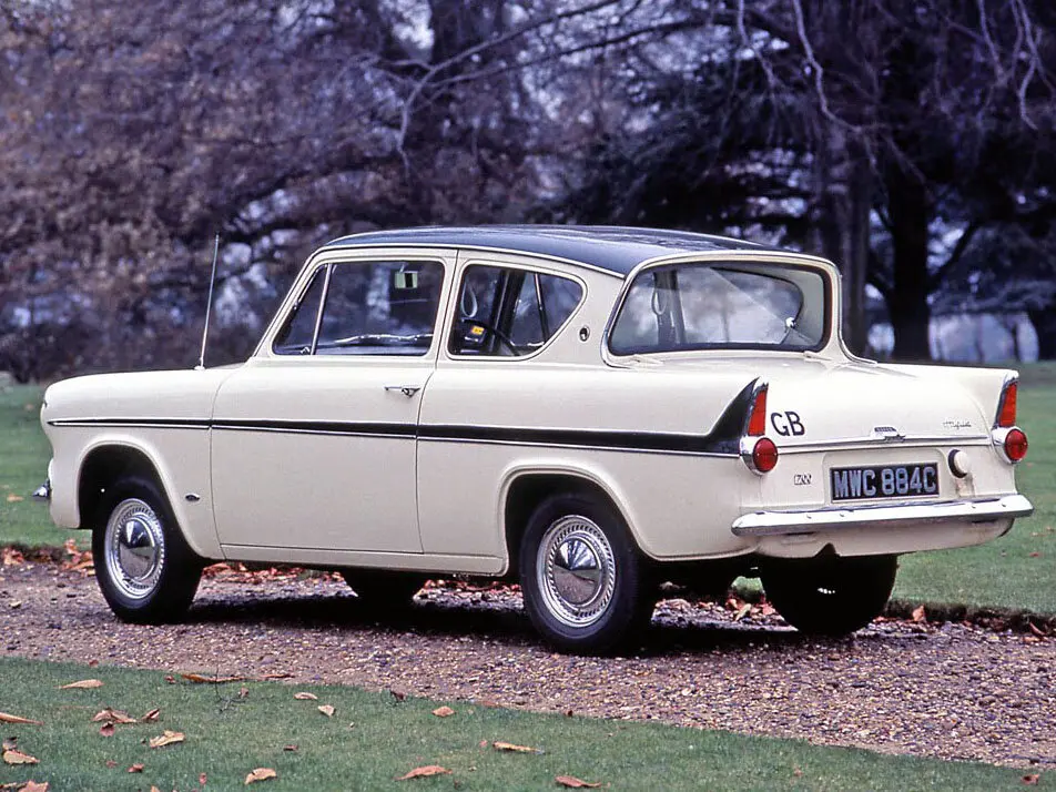 Ford Anglia IV 105E Седан 2 дв. — сүрөт 2