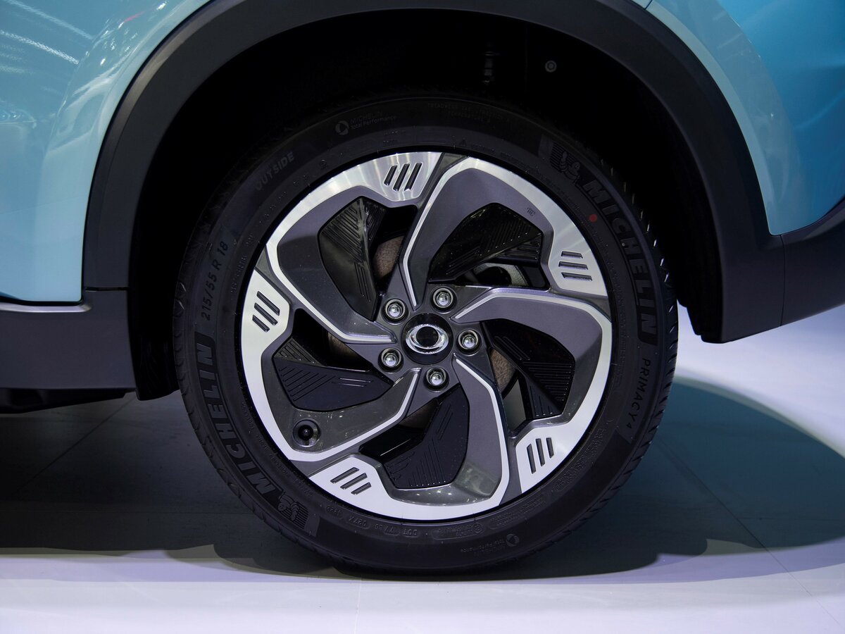 Ciimo (Dongfeng-Honda) M-NV I Рестайлинг Внедорожник 5 дв. — фото 13