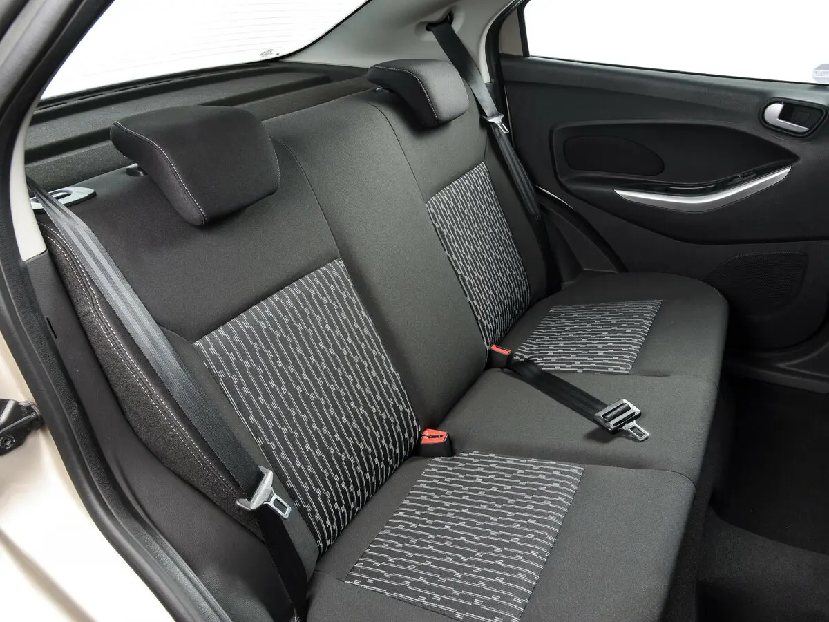 Ford Figo II Рестайлинг Седан — сүрөт 9