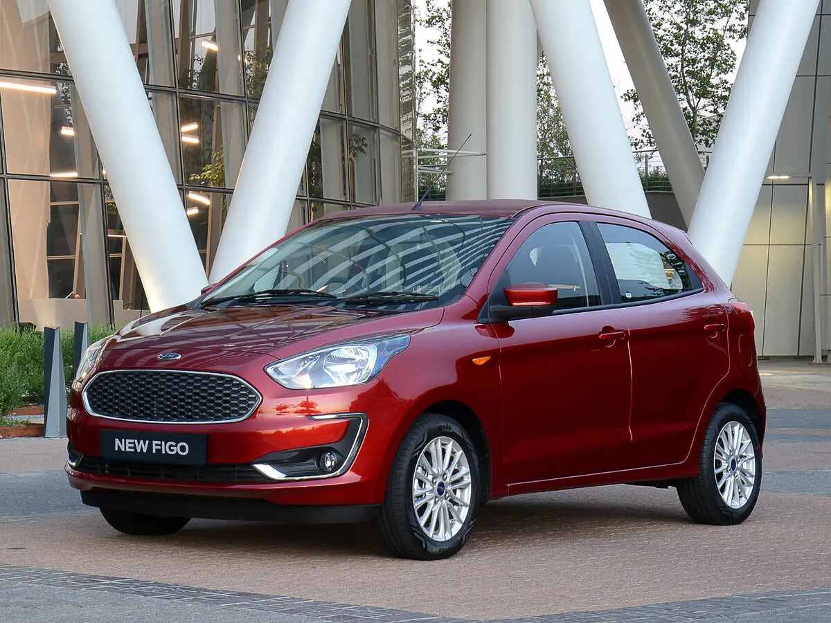 Ford Figo II Рестайлинг Хэтчбек 5 дв.