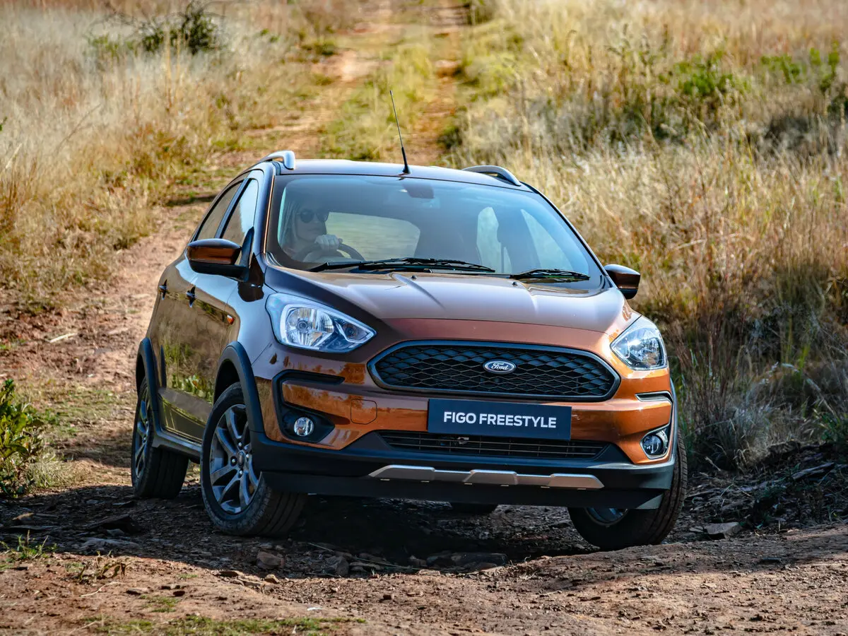 Ford Figo II Рестайлинг Хэтчбек 5 дв. Freestyle — сүрөт 2