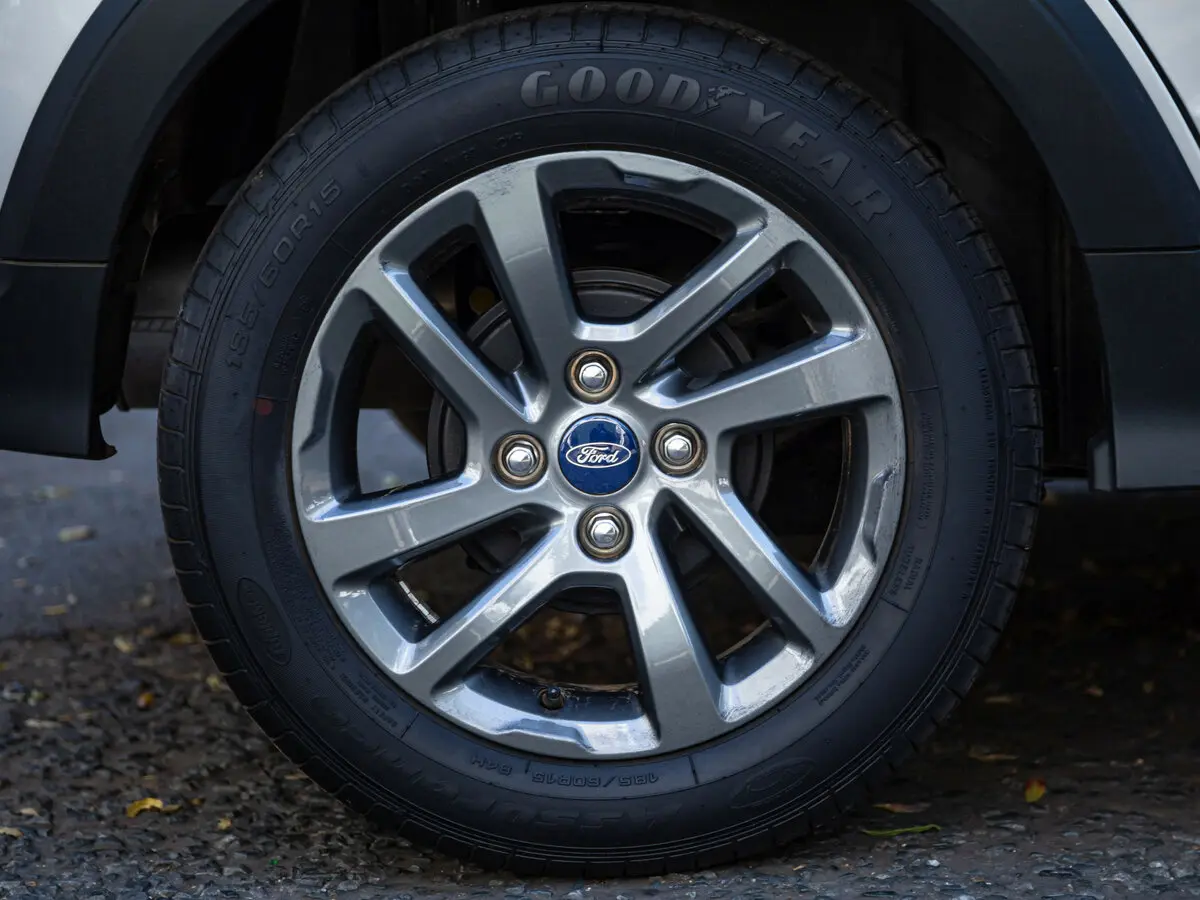 Ford Figo II Рестайлинг Хэтчбек 5 дв. Freestyle — сүрөт 10