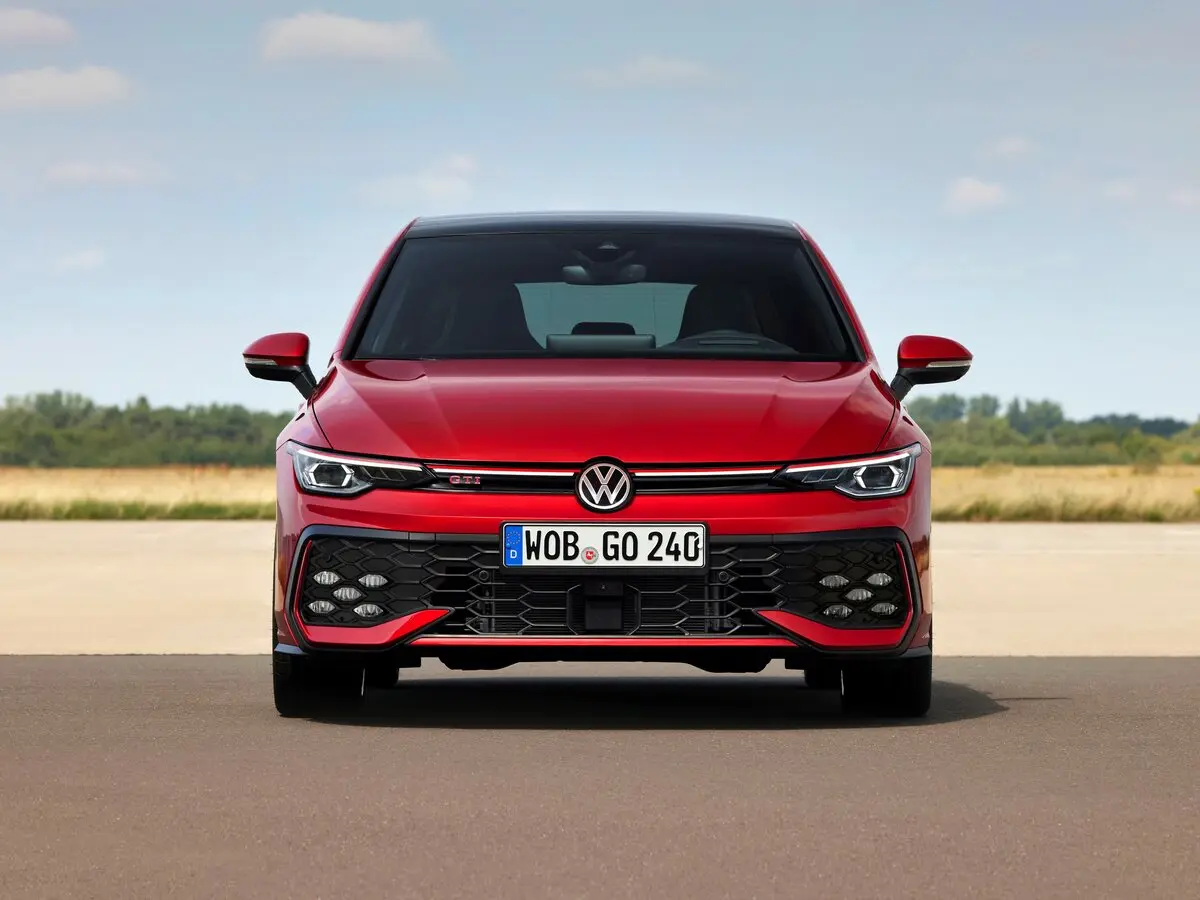 Volkswagen Golf GTI VIII Рестайлинг Хэтчбек 5 дв. — сүрөт 3