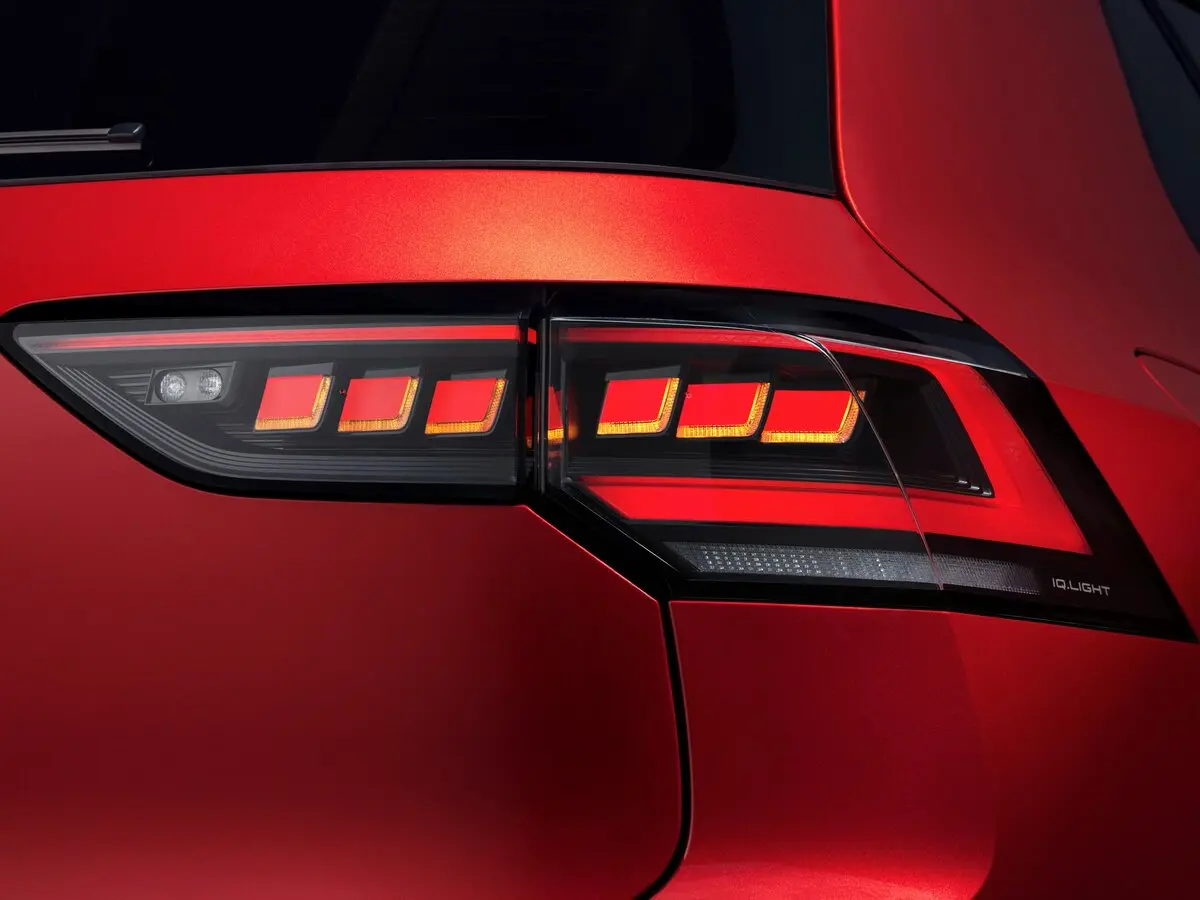 Volkswagen Golf GTI VIII Рестайлинг Хэтчбек 5 дв. — сүрөт 9