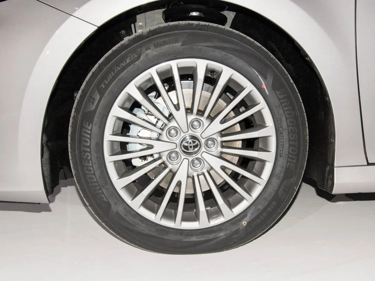 Toyota Camry IX (XV80) China Market Седан — сүрөт 14