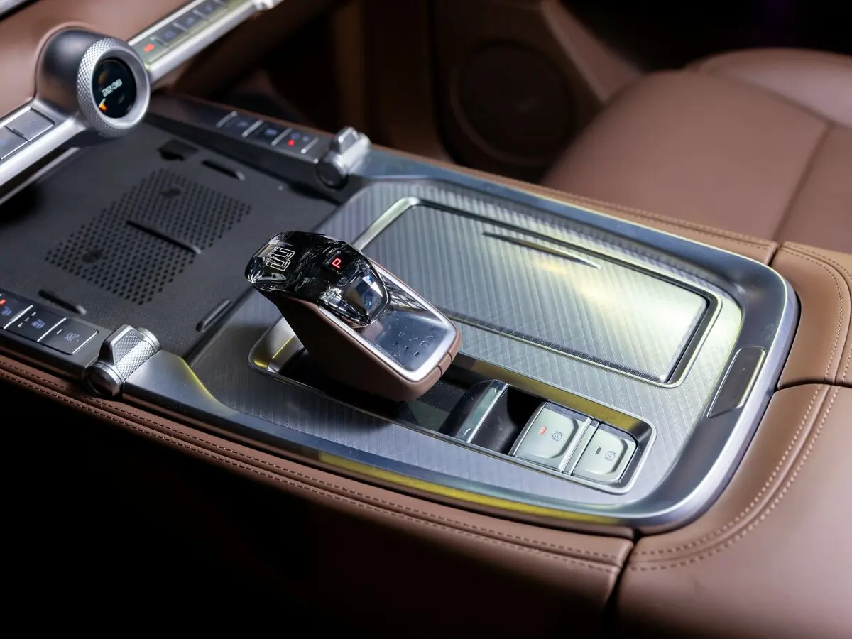 Tank 700 2024 – н.в. Внедорожник 5 дв. — сүрөт 34