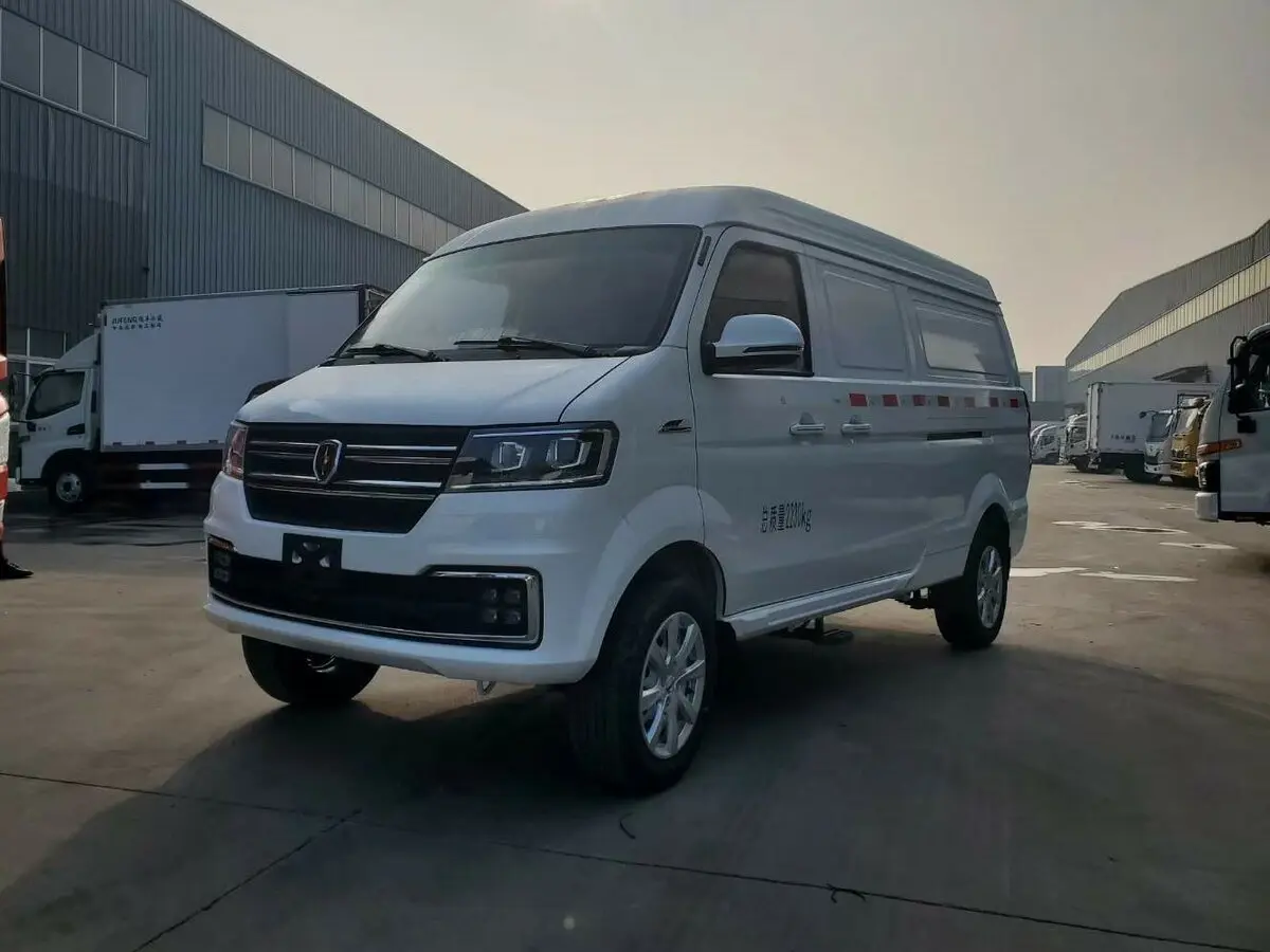 Jinbei Haise S 2023 – 2023 Фургон