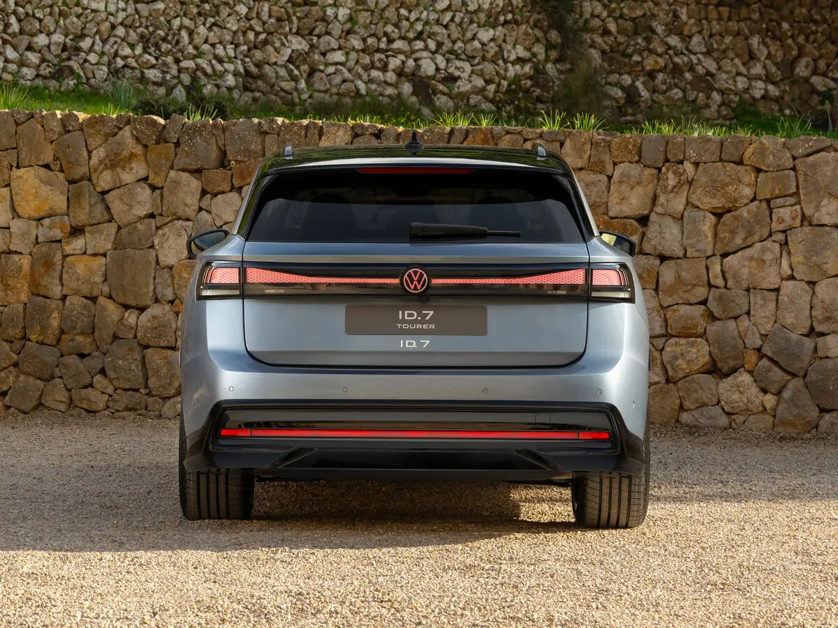 Volkswagen ID.7 2023 – н.в. Универсал 5 дв. — сүрөт 4
