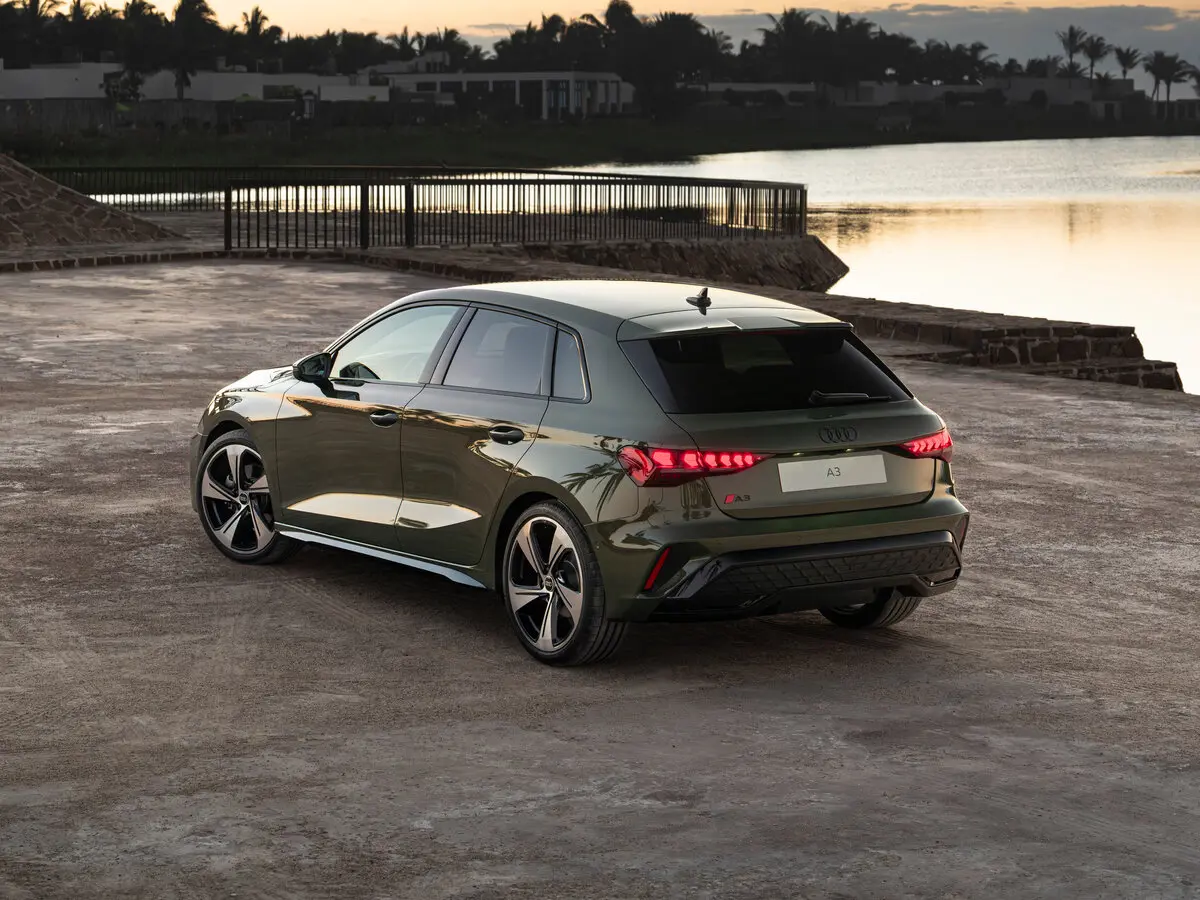 Audi A3 IV (8Y) Рестайлинг Хэтчбек 5 дв. Sportback — сүрөт 4