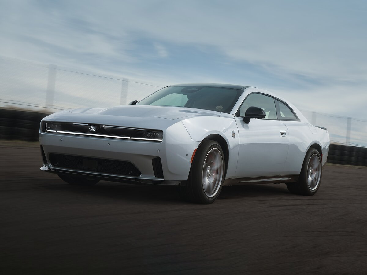 Dodge Charger VIII