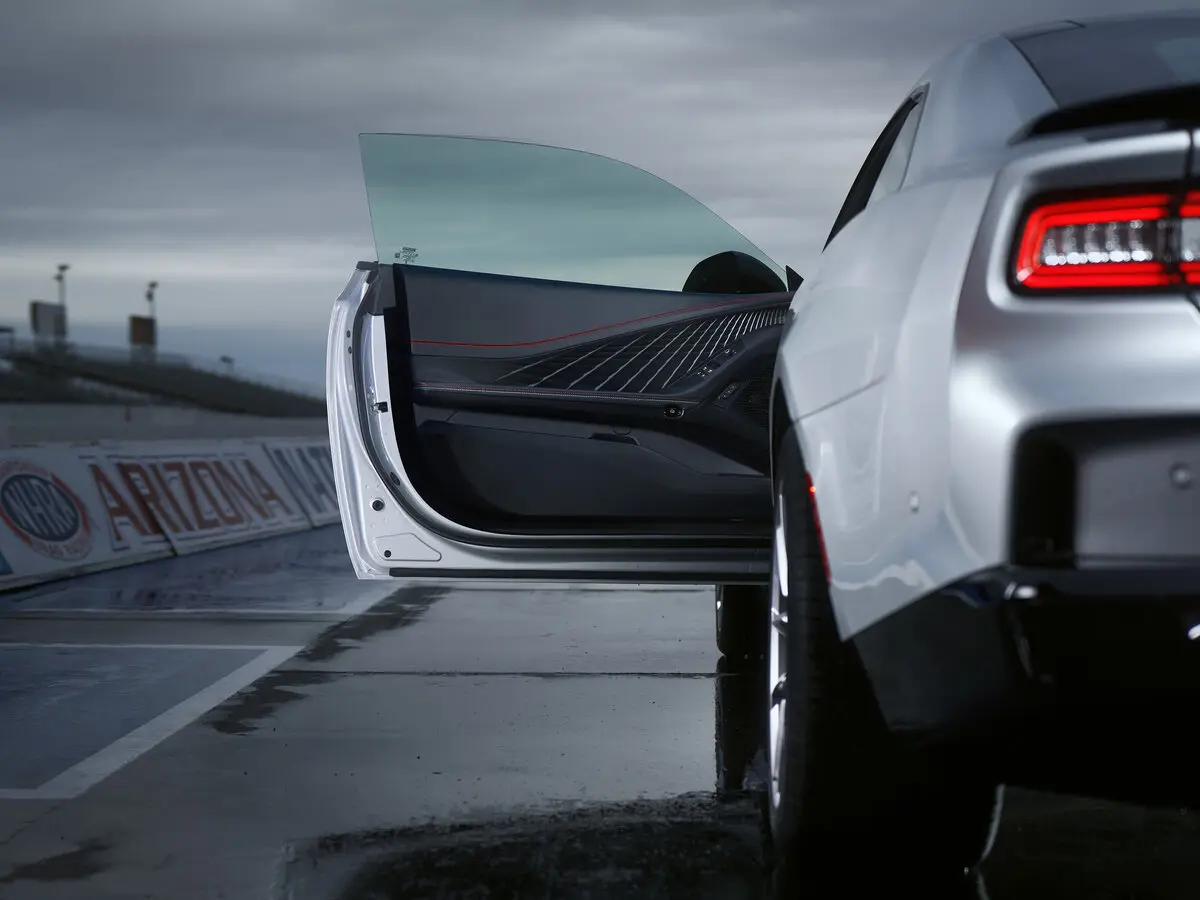 Dodge Charger VIII Купе — сүрөт 11