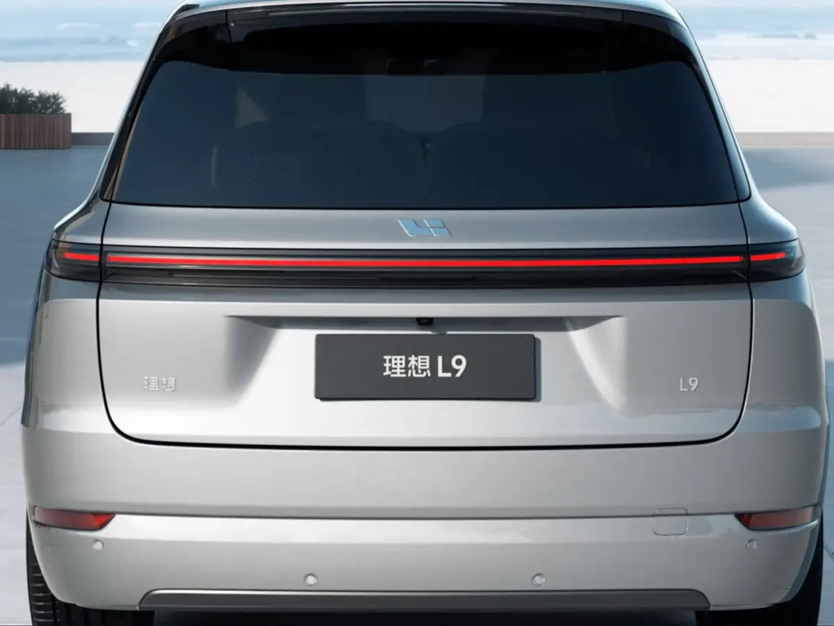 Li Auto (Lixiang) L9 I Рестайлинг Внедорожник 5 дв. — фото 16