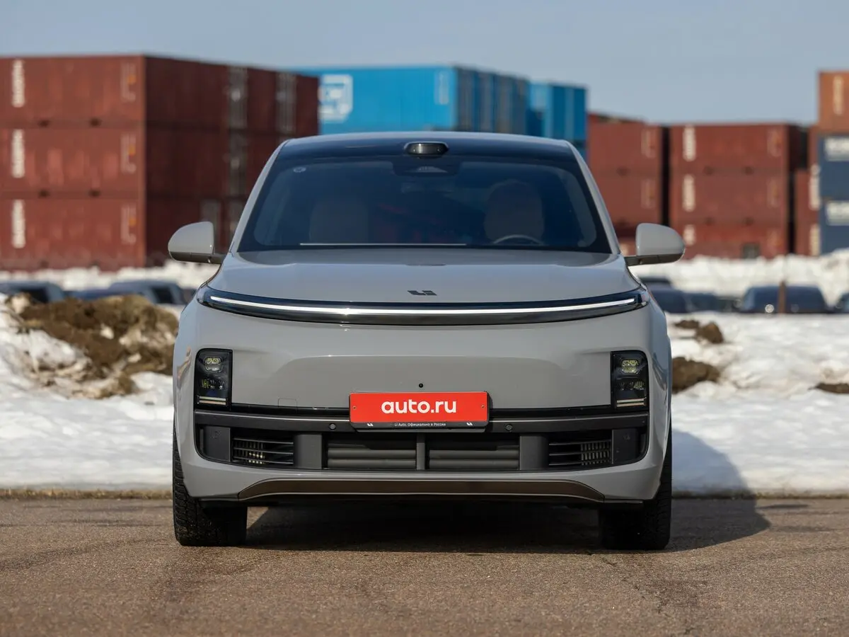 Li Auto (Lixiang) L9 I Рестайлинг Внедорожник 5 дв. — фото 22