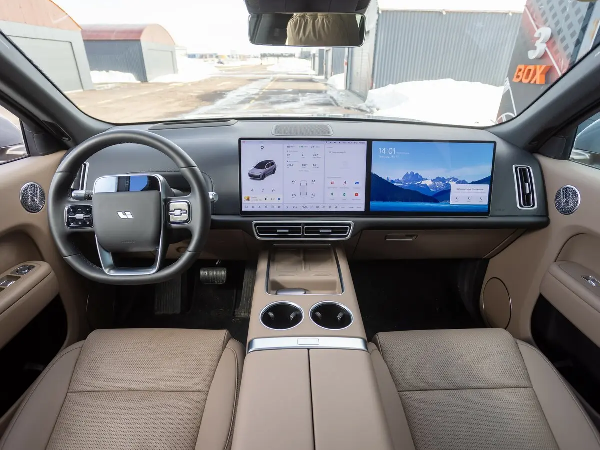 Li Auto (Lixiang) L9 I Рестайлинг Внедорожник 5 дв. — фото 25
