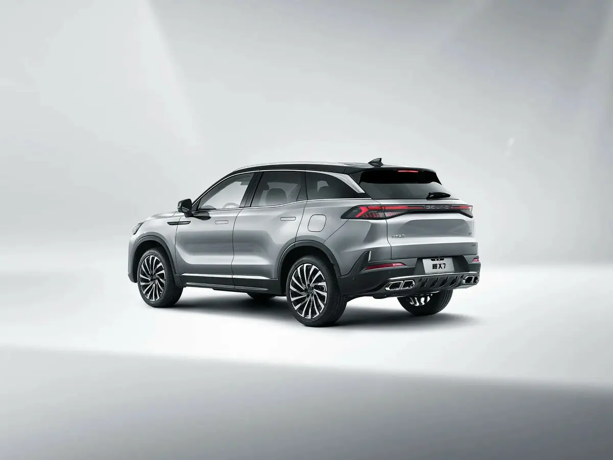 BAIC X7 I Рестайлинг Внедорожник 5 дв. — 照片 5