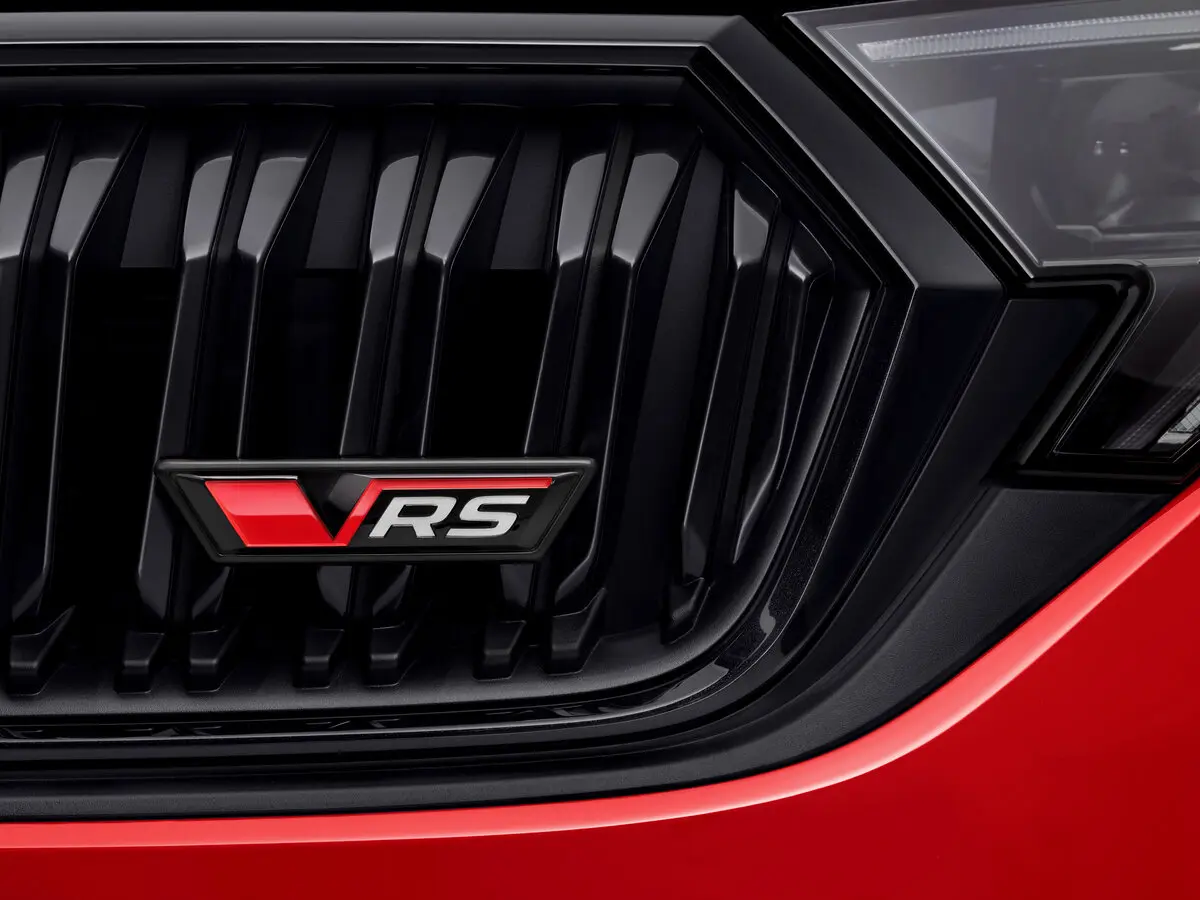 Skoda Octavia RS IV Рестайлинг Лифтбек — сүрөт 9