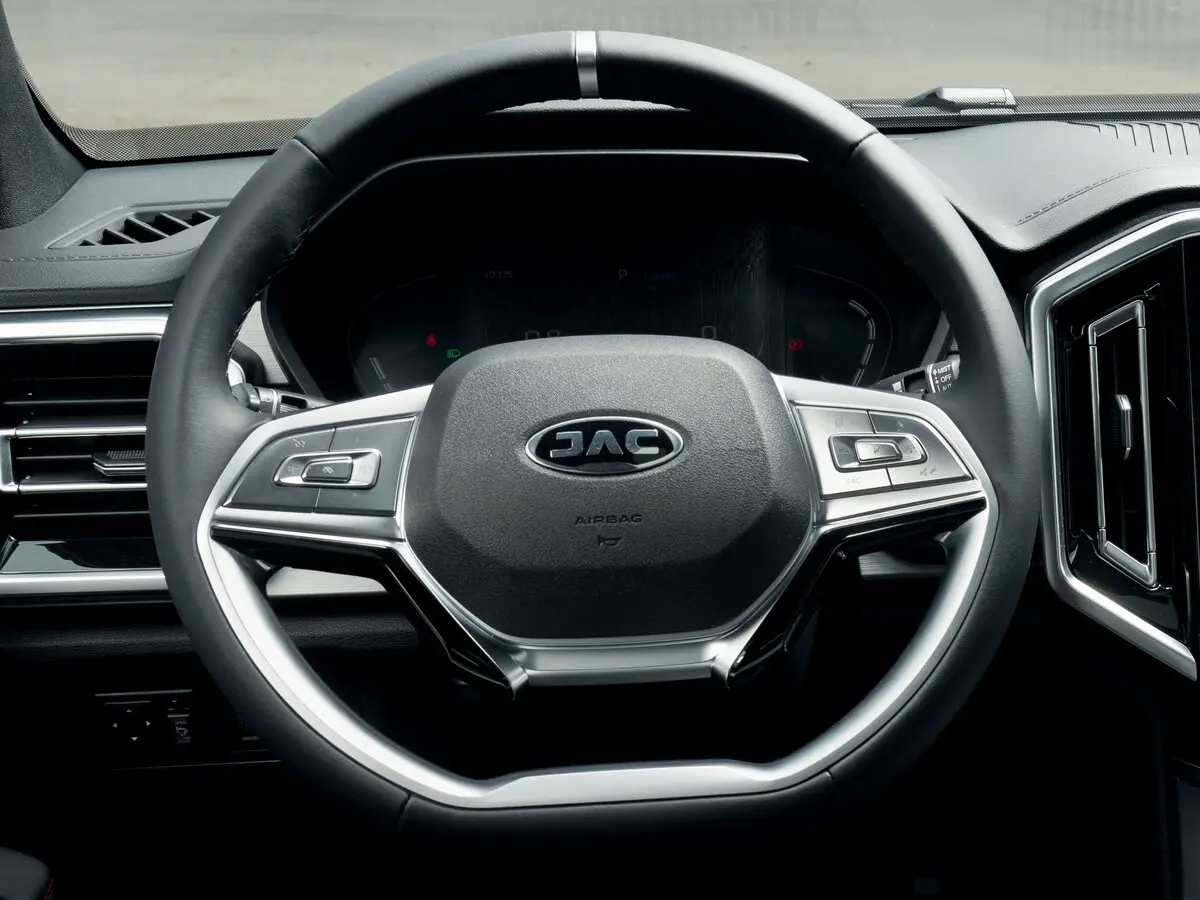 JAC T9 2023 – н.в. Пикап Двойная кабина — сүрөт 8