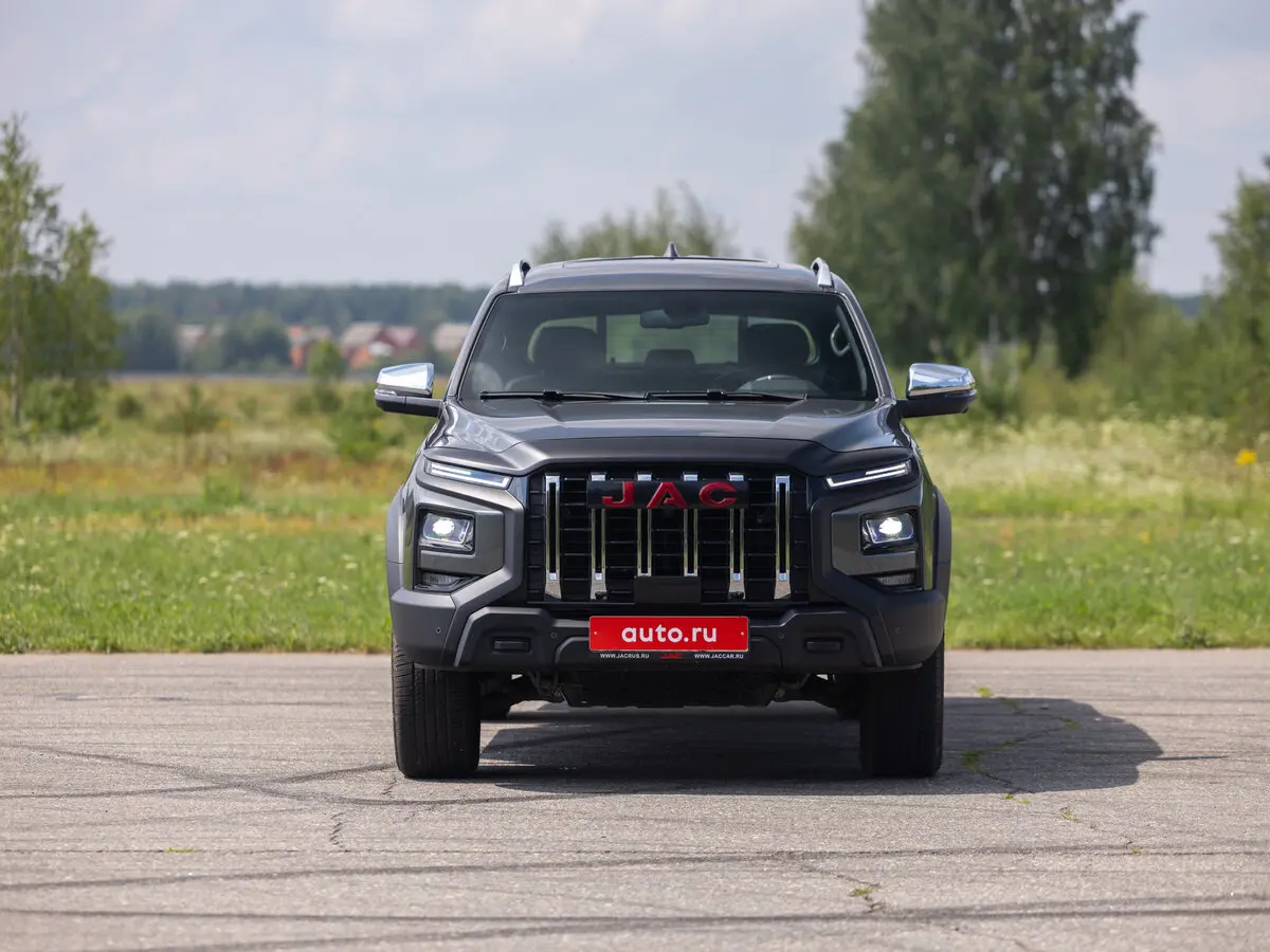 JAC T9 2023 – н.в. Пикап Двойная кабина — сүрөт 15