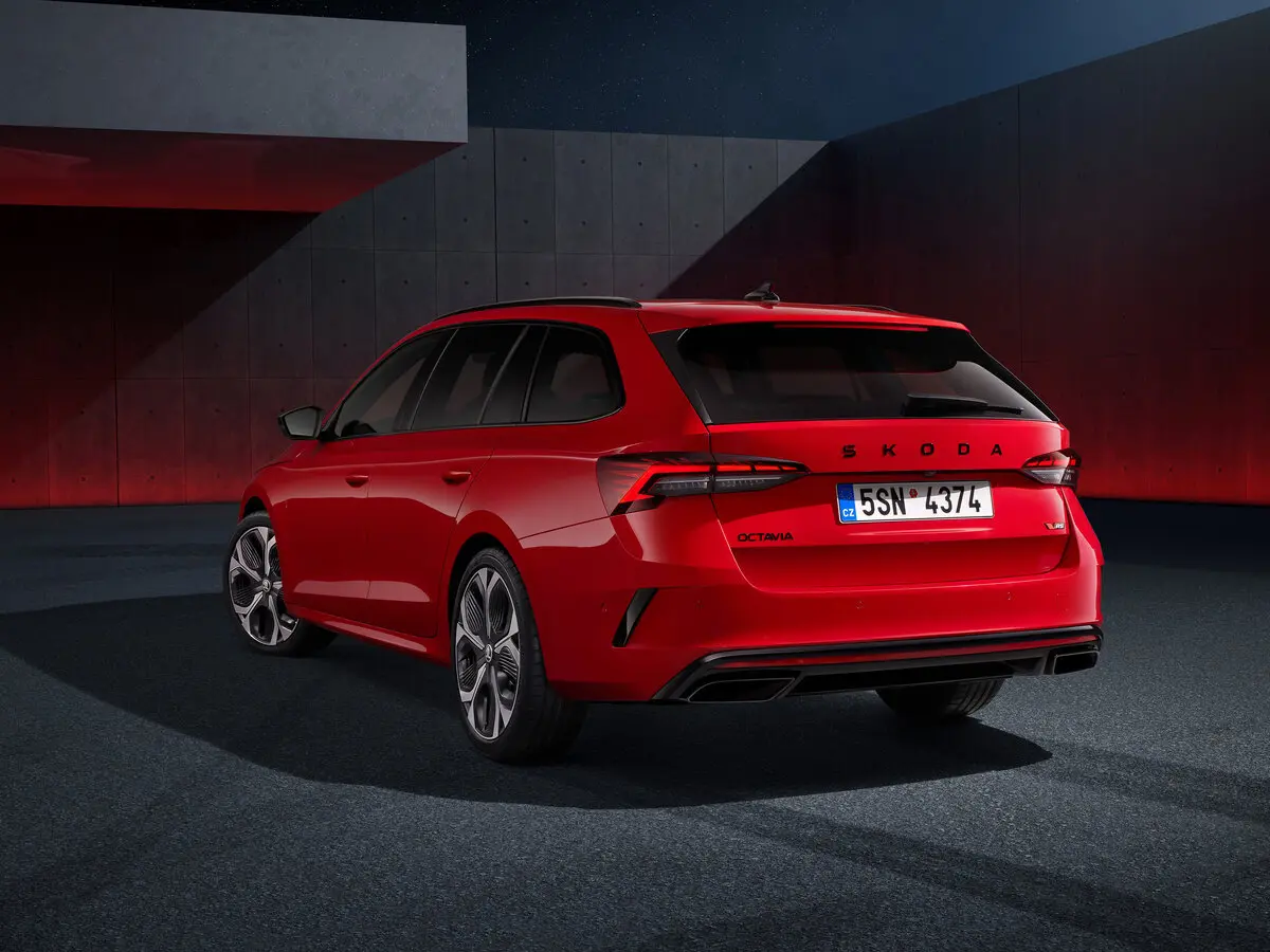 Skoda Octavia RS IV Рестайлинг Универсал 5 дв. — сүрөт 5