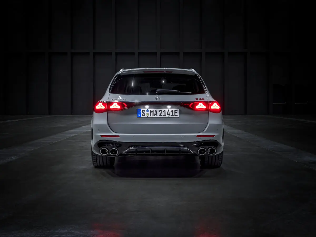Mercedes-Benz E-Класс AMG VI (W214) Универсал 5 дв. — фото 4