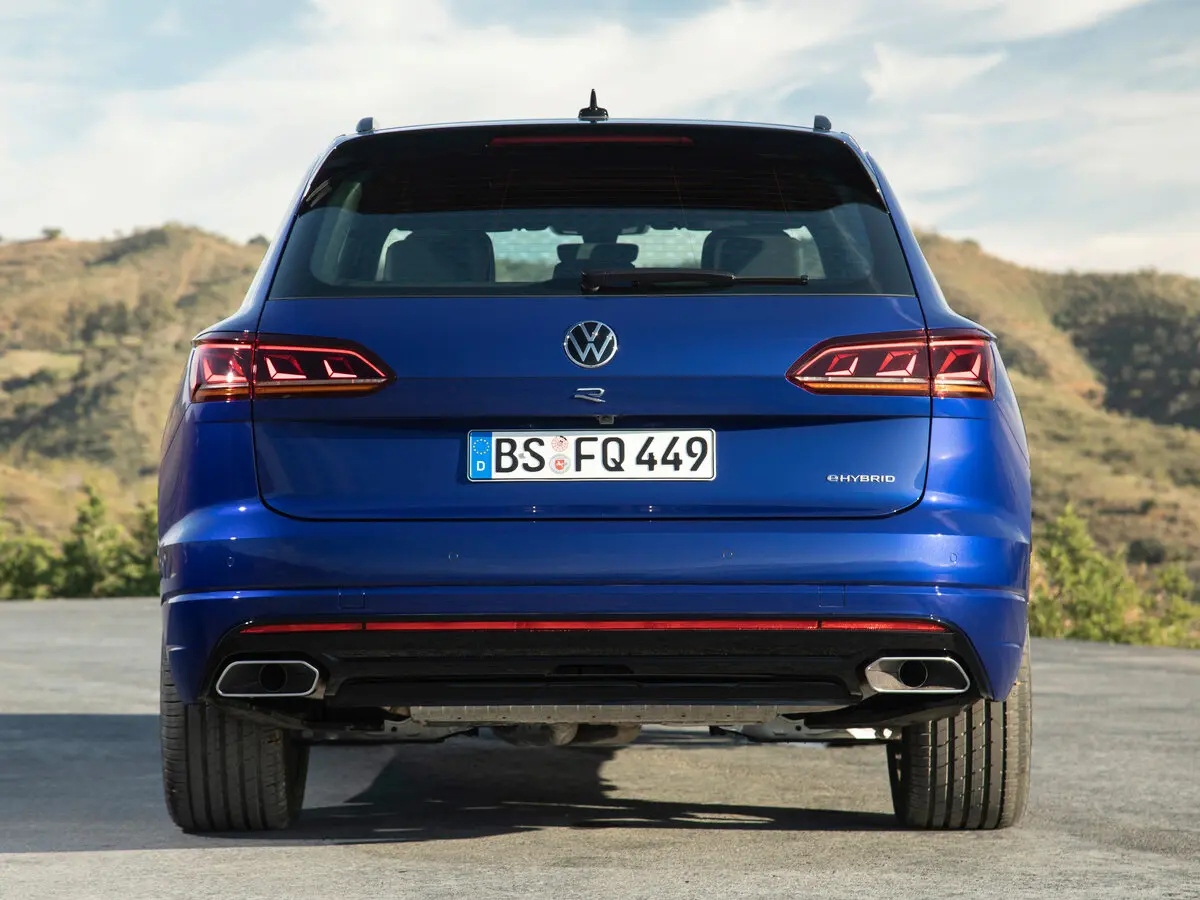 Volkswagen Touareg R III Внедорожник 5 дв. — сүрөт 4